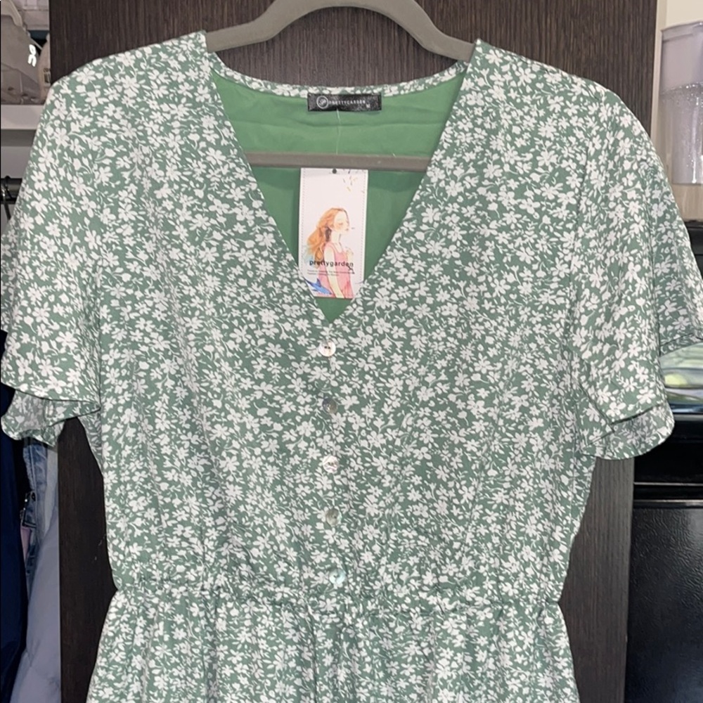 Floral green maxi dress